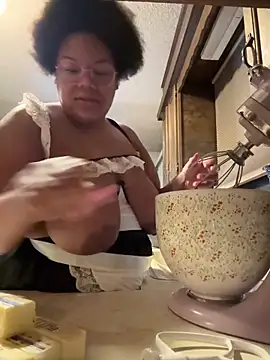 InterRacialFacial7296 online show from 11/09/25, 10:19