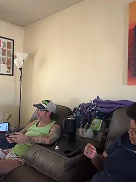 Snapshot of InterRacialFacial7296 chatting on 02/08/26, 11:02 InterRacialFacial7296 online show from 02/08/26, 11:02