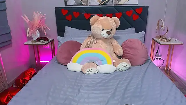 Snapshot of Curvy_Dynamite_ chatting on 02/27/26, 01:06 Curvy Dynamite online show from 02/27/26, 01:06