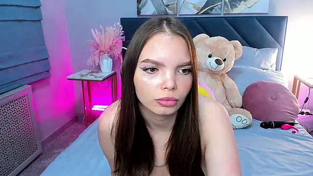 Curvy Dynamite  online show from 09/14/25, 01:06