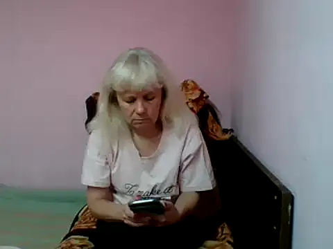 Snapshot of sakura_blonde chatting on 03/03/25, 01:12 sakura blonde online show from 03/03/25, 01:12