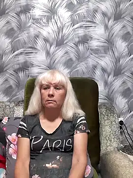 sakura blonde online show from 10/27/25, 05:36