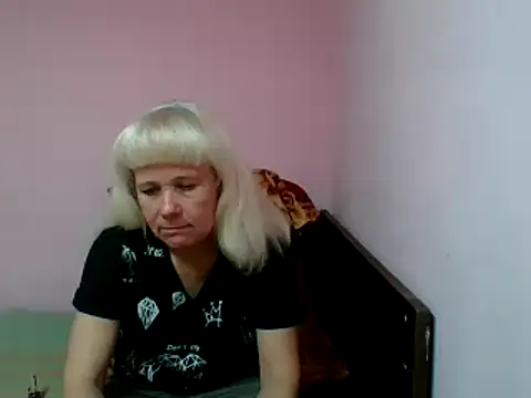 Snapshot of sakura_blonde chatting on 02/26/25, 08:04 sakura blonde online show from 02/26/25, 08:04