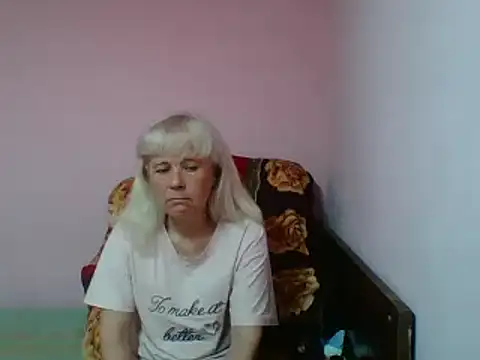 Snapshot of sakura_blonde chatting on 03/15/25, 09:05 sakura blonde online show from 03/15/25, 09:05