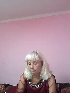 Snapshot of sakura_blonde chatting on 09/26/25, 07:43 sakura blonde online show from 09/26/25, 07:43