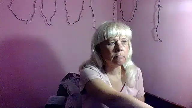 sakura blonde online show from 03/31/26, 06:15