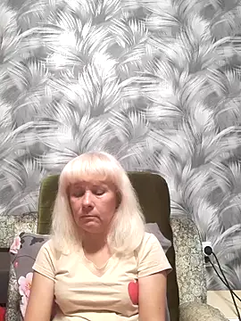 sakura blonde online show from 11/06/25, 06:01