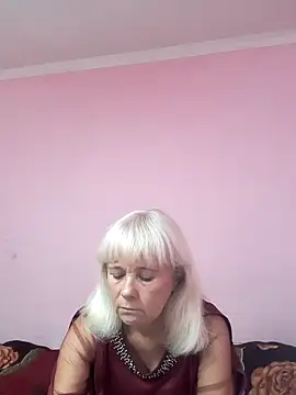 Snapshot of sakura_blonde chatting on 09/28/25, 08:21 sakura blonde online show from 09/28/25, 08:21
