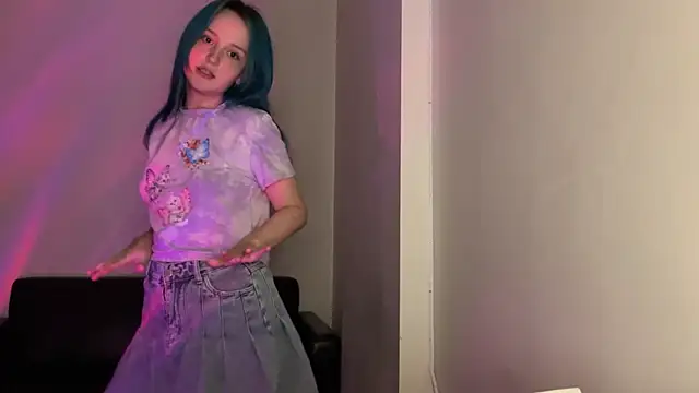 bumble bee online show from 01/04/25, 11:33