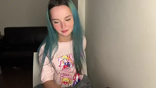 bumble bee online show from 03/10/25, 02:05