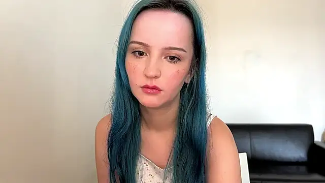 bumble bee online show from 12/20/24, 01:58