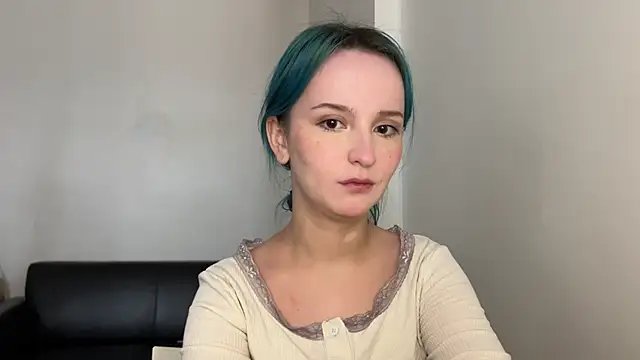 bumble bee online show from 12/29/24, 09:39