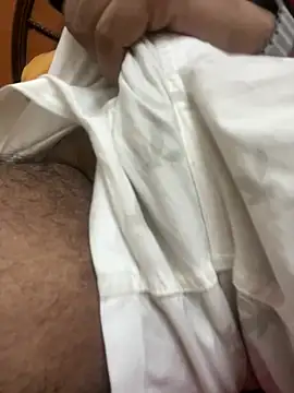 Snapshot of Arsh_Loves_Luv chatting on 12/21/24, 09:33 Arsh Loves Luv online show from 12/21/24, 09:33