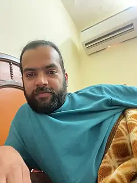 Snapshot of Arsh_Loves_Luv chatting on 12/24/24, 09:06 Arsh Loves Luv online show from 12/24/24, 09:06