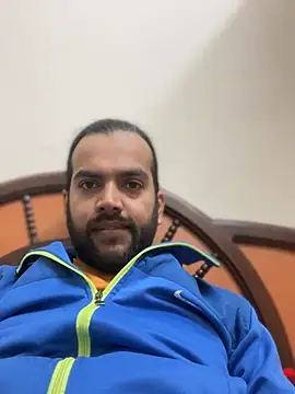 Snapshot of Arsh_Loves_Luv chatting on 12/31/24, 06:24 Arsh Loves Luv online show from 12/31/24, 06:24