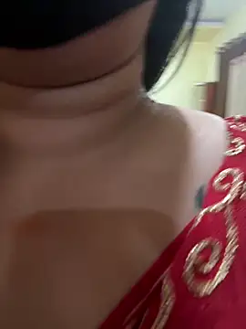 Snapshot of Akhi_Akshaya chatting on 01/26/25, 10:35 Akhi Akshaya online show from 01/26/25, 10:35