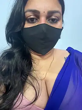 Snapshot of Akhi_Akshaya chatting on 02/15/25, 09:17 Akhi Akshaya online show from 02/15/25, 09:17