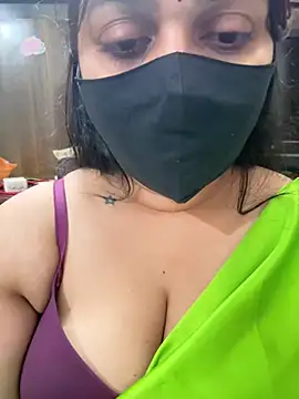 Snapshot of Akhi_Akshaya chatting on 01/12/25, 09:51 Akhi Akshaya online show from 01/12/25, 09:51