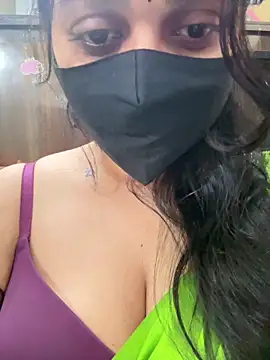 Snapshot of Akhi_Akshaya chatting on 01/12/25, 06:49 Akhi Akshaya online show from 01/12/25, 06:49