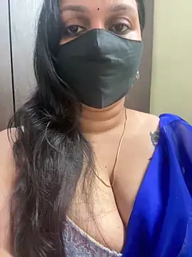 Snapshot of Akhi_Akshaya chatting on 03/02/25, 04:25 Akhi Akshaya online show from 03/02/25, 04:25