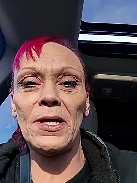 MommyMisfit online show from 12/20/25, 03:15