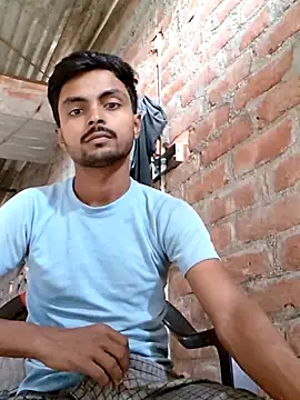 Snapshot of Suraj223kumar chatting on 06/06/26, 03:45 Suraj223kumar online show from 06/06/26, 03:45