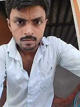 Snapshot of Suraj223kumar chatting on 07/04/26, 04:08 Suraj223kumar online show from 07/04/26, 04:08