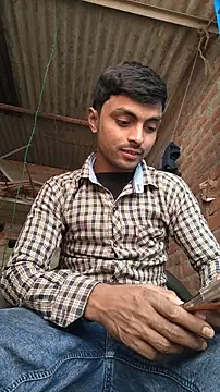 Suraj223kumar online show from 12/02/25, 04:03