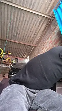 Suraj223kumar online show from 11/13/25, 04:27