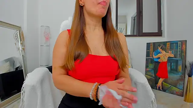 Julya Anna online show from 12/21/25, 04:58