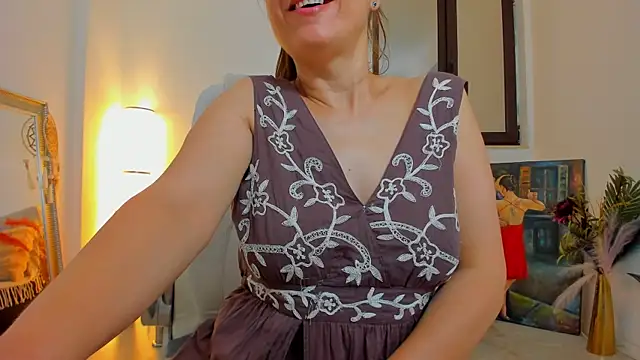 Snapshot of Julya_Anna chatting on 07/18/26, 05:05 Julya Anna online show from 07/18/26, 05:05