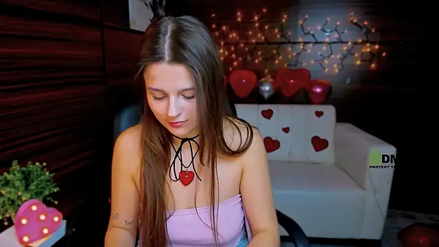 Snapshot of berry_alma chatting on 02/17/25, 11:22 berry alma online show from 02/17/25, 11:22