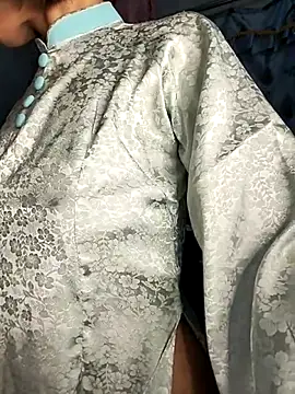 Lucy limon online show from 10/29/25, 07:29