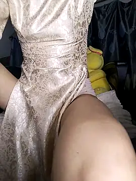 Lucy limon online show from 04/14/26, 01:05