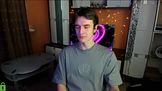 harry1potter  online show from 01/04/25, 12:16