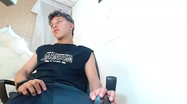 ThorLatinSex online show from 12/26/24, 08:11