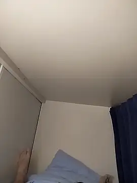 Away Smit online show from 02/09/26, 01:53