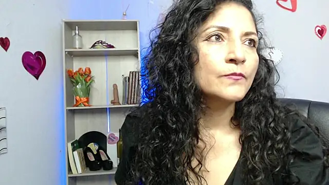 Snapshot of arianna_ros3 chatting on 02/28/25, 06:41 arianna ros3 online show from 02/28/25, 06:41