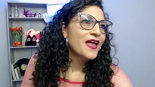 Snapshot of arianna_ros3 chatting on 03/16/25, 06:23 arianna ros3 online show from 03/16/25, 06:23
