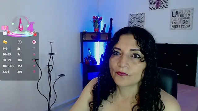 Snapshot of arianna_ros3 chatting on 09/14/25, 02:39 arianna ros3 online show from 09/14/25, 02:39
