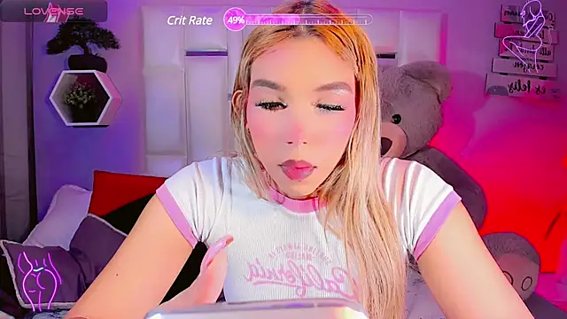Snapshot of Aileen_18 chatting on 01/31/25, 12:28 Aileen 18 online show from 01/31/25, 12:28