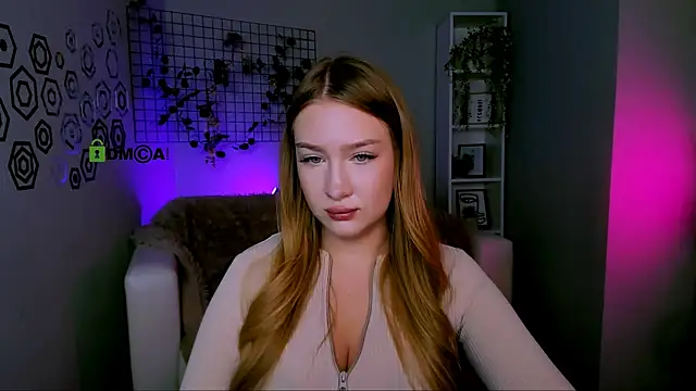 playful sophie online show from 10/07/25, 07:37