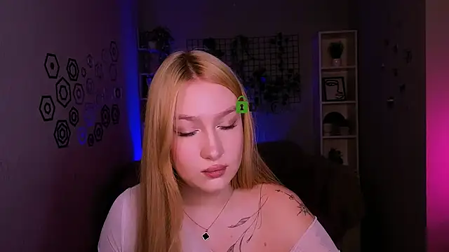 playful sophie online show from 05/03/26, 07:28