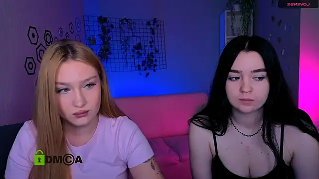 playful sophie online show from 03/18/26, 08:21