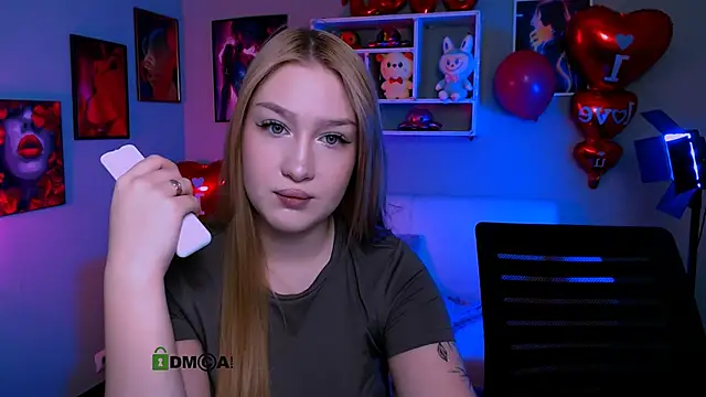 playful sophie online show from 02/19/26, 08:17