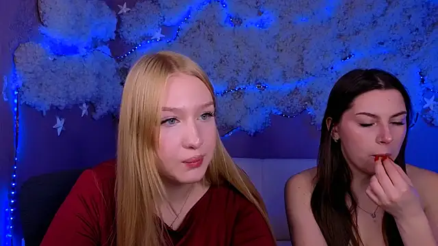 playful sophie online show from 03/31/26, 07:16