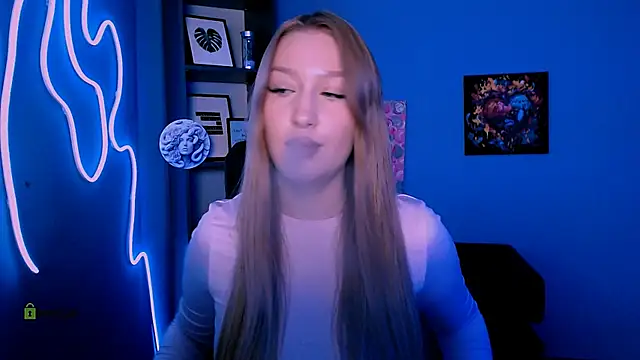 playful sophie online show from 11/30/25, 04:30