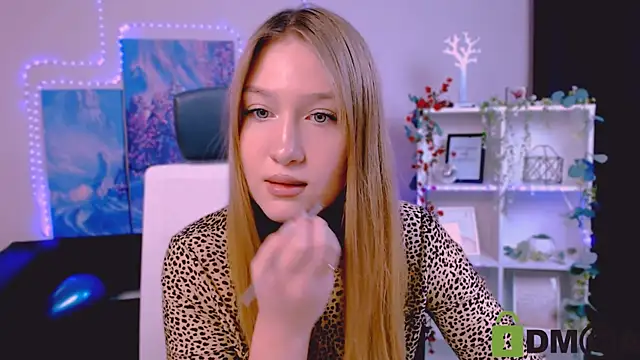 playful sophie online show from 02/20/25, 09:31