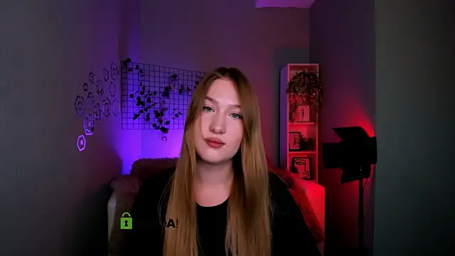 playful sophie online show from 09/25/25, 07:42