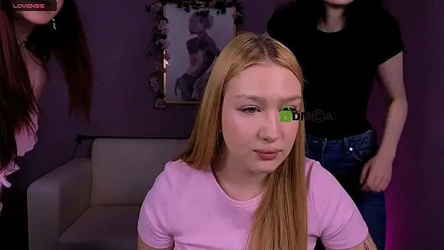 playful sophie online show from 03/12/26, 08:24